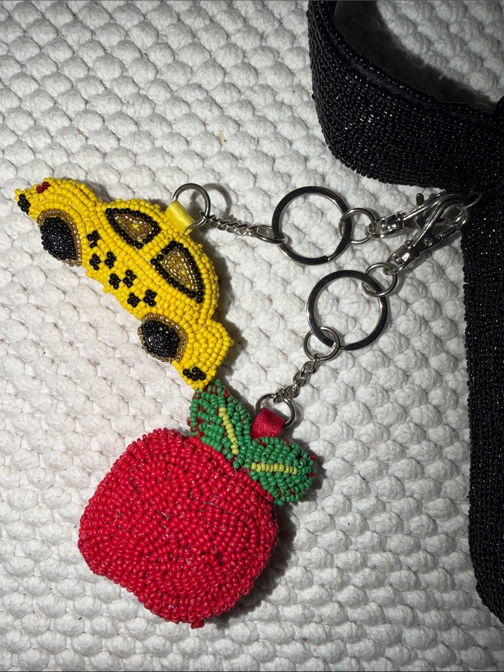 New York City Beaded Bag - Picture 5 of 10